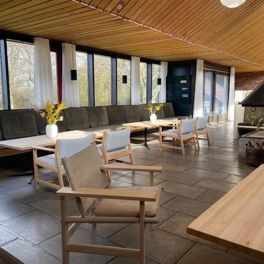 Hojhuset Kulturhotel 헤르닝 외부 사진